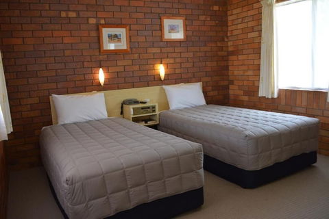 Peter Allen Motor Inn - Accommodation Sunshine Coast 3