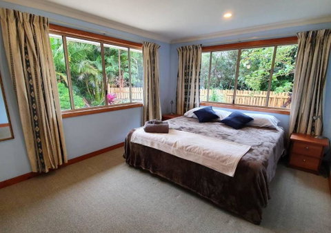 Artisan Spa Views - Accommodation Sunshine Coast 5