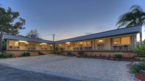 Glenwood Tourist Park & Motel - Accommodation Sunshine Coast 2