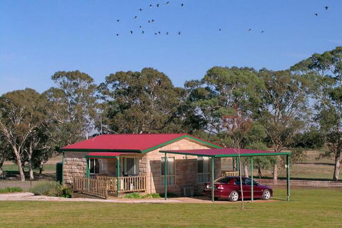 Carolynnes Cottages - Accommodation Sunshine Coast 4