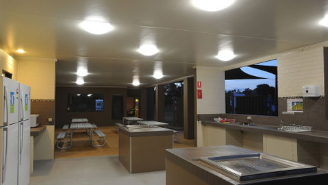 NRMA Eastern Beach Holiday Park - Accommodation Sunshine Coast 6