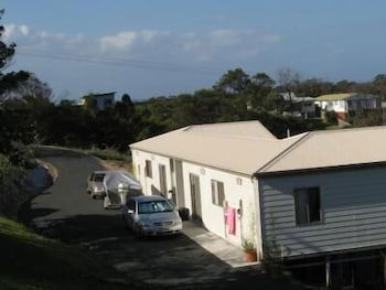 Lookout Holiday Units - Accommodation Sunshine Coast 0