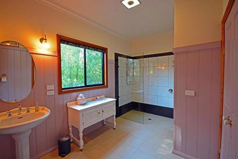 Araluen Park Cottages - Accommodation Sunshine Coast 2