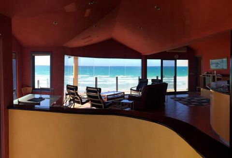 Port Fairy Getaway - Accommodation Sunshine Coast 0
