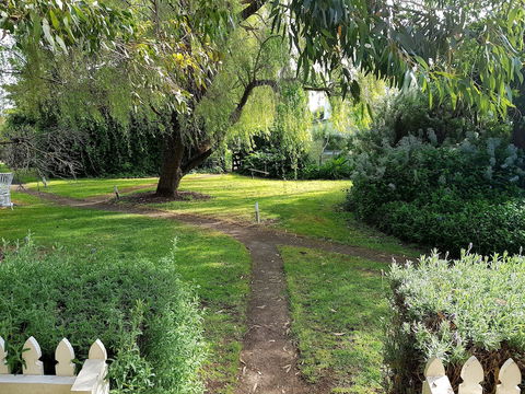 Clonmara Country House & Cottages - Accommodation Sunshine Coast 0