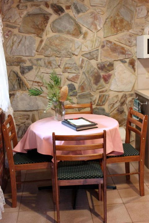 Langmeil Cottages - Accommodation Sunshine Coast 1