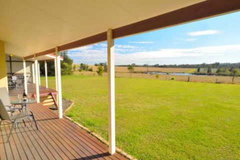 The Residence At Elbourne Wines - Accommodation Sunshine Coast 3