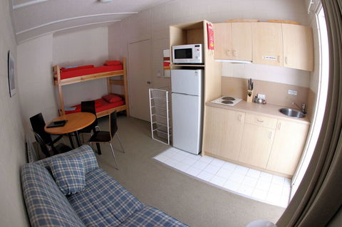 Sugarbush Lodge & Apartments - Accommodation Sunshine Coast 2