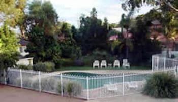 Lake Haven Motor Inn & Palms Restaurant - Accommodation Sunshine Coast 2