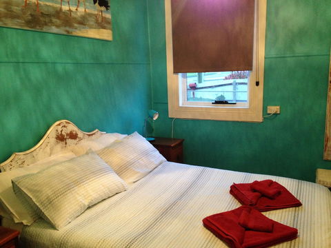 The Spotted Salmon Cottage - Accommodation Sunshine Coast 2