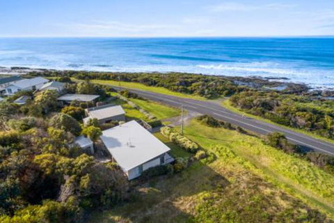 Great Ocean Road Lodge - Accommodation Sunshine Coast 5
