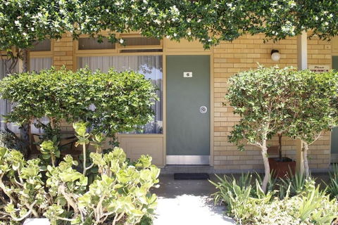 Mid City Motor Inn - Accommodation Sunshine Coast 1