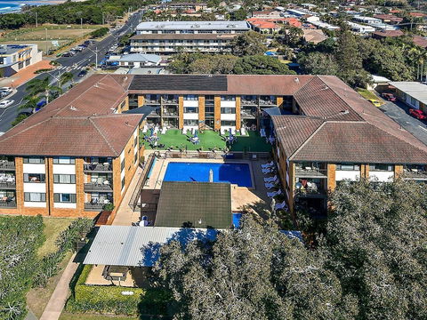 Sandcastles Holiday Apartments - Accommodation Sunshine Coast 2