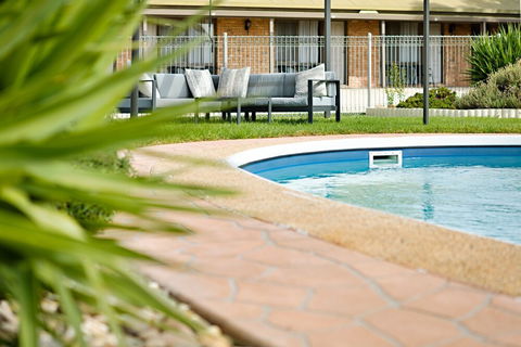 Statesman Motor Inn - Accommodation Sunshine Coast 4