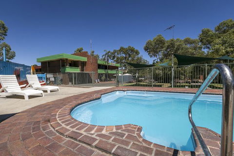 Haven Backpacker Resort - Accommodation Sunshine Coast 2