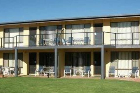 Admirals Lodge - Accommodation Sunshine Coast 3
