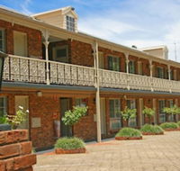 Hermitage Motor Inn - Accommodation Sunshine Coast