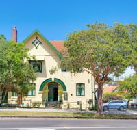 Neutral Bay Lodge - Accommodation Sunshine Coast