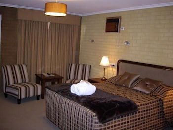 Estelle Kramer Motor Inn - Accommodation Sunshine Coast 5