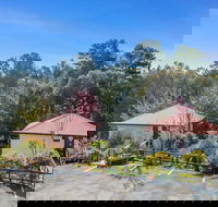 Cloverhill Hepburn Springs
