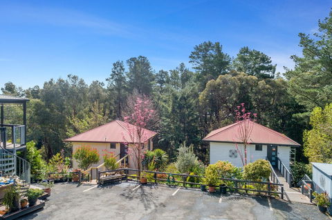 Cloverhill Hepburn Springs - Accommodation Sunshine Coast 0