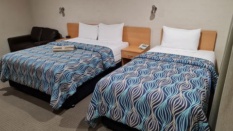 Edward Parry Motel & Apartments - Accommodation Sunshine Coast 6