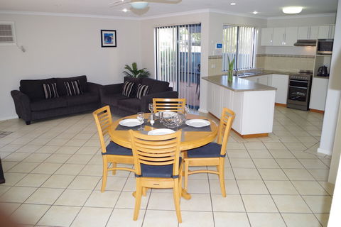 Kalbarri Blue Ocean Villas - Accommodation Sunshine Coast 6