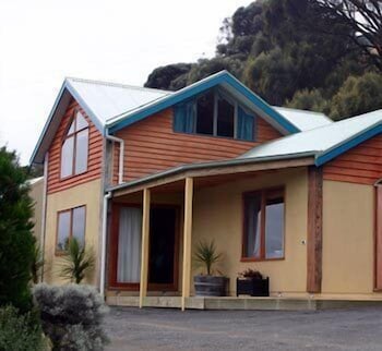 Eastern Reef Cottages - Accommodation Sunshine Coast 1