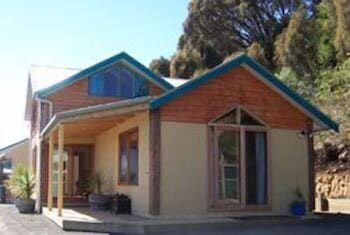Eastern Reef Cottages - Accommodation Sunshine Coast 6