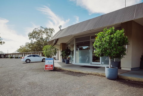 Artesian Spa Motel - Accommodation Sunshine Coast 0