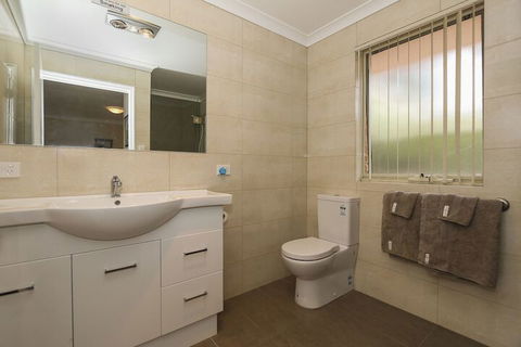 The Good Life B & B - Accommodation Sunshine Coast 6