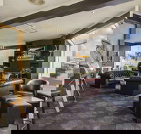 The Commodore - Accommodation Sunshine Coast