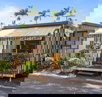 First City Caravilla - Accommodation Sunshine Coast