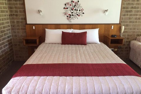 Idlewilde Town & Country Motor Inn - Accommodation Sunshine Coast 7