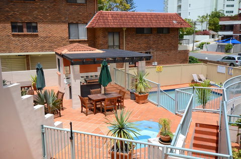 Santa Fe Apartments - Accommodation Sunshine Coast 1