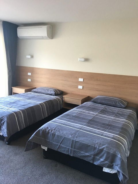 Rainbow Motel - Accommodation Sunshine Coast 6