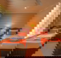 Endeavour Court Motor Inn - Accommodation Sunshine Coast