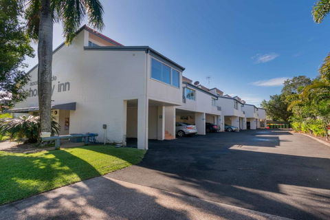 Noosa Parade Holiday Inn - Accommodation Sunshine Coast 5