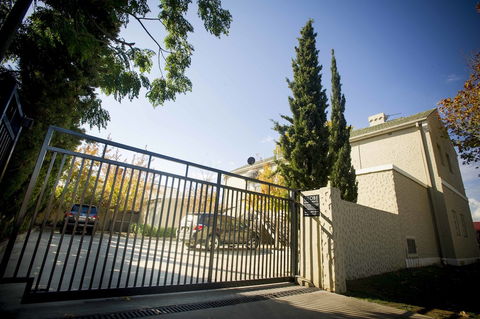 Globe Apartments - Accommodation Sunshine Coast 1