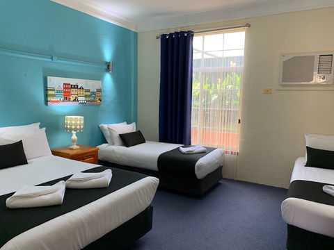 Heritage Motor Inn Goulburn - Accommodation Sunshine Coast 3