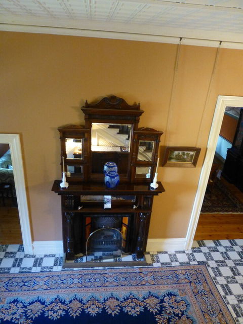 Langley Hall - Accommodation Sunshine Coast 2