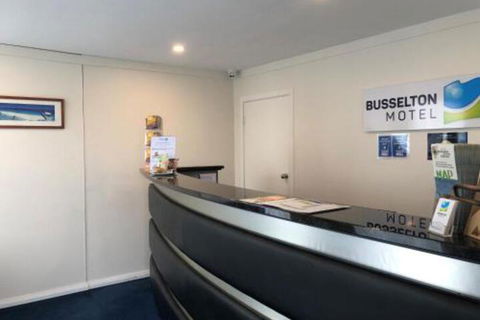 Amaroo Motel - Accommodation Sunshine Coast 3