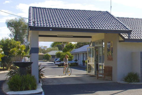 Gale Street Motel And Villas - Accommodation Sunshine Coast 1