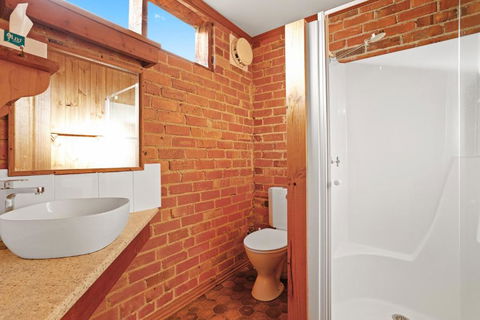 Diamond House Heritage Restaurant & Motor Inn - Accommodation Sunshine Coast 2