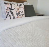 Roydons Motor INN - Accommodation Sunshine Coast