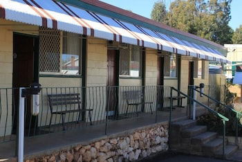 Peak Hill Golden Peak Budget Motel - Accommodation Sunshine Coast 0