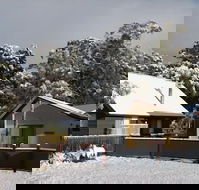 Derwent Bridge Chalets  Studios - Accommodation Sunshine Coast