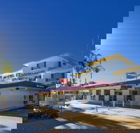 Endeavour Inn - Emu Park - Accommodation Sunshine Coast
