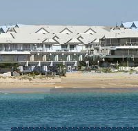 Ocean Centre Hotel - Accommodation Sunshine Coast