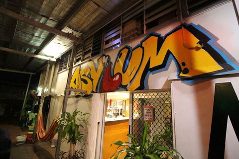 Asylum Cairns Hostel - Accommodation Sunshine Coast 2